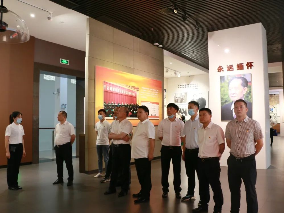 百老汇官方网站,家具行业协会,家具行业