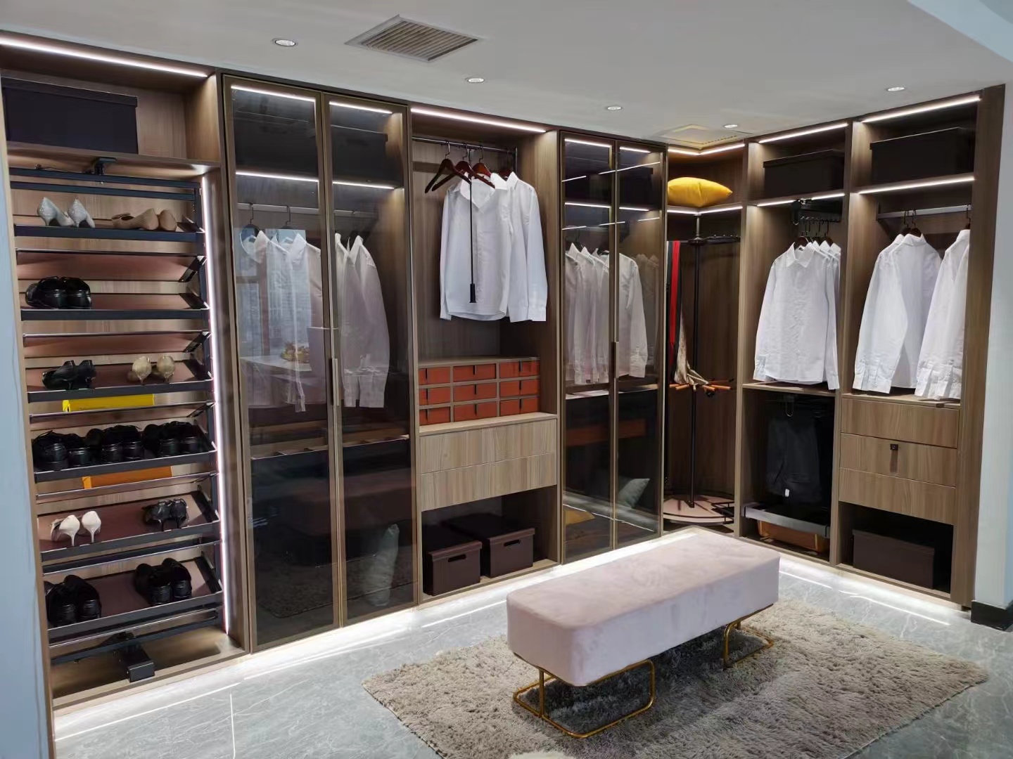 百老汇官方网站,家具行业协会,家具行业