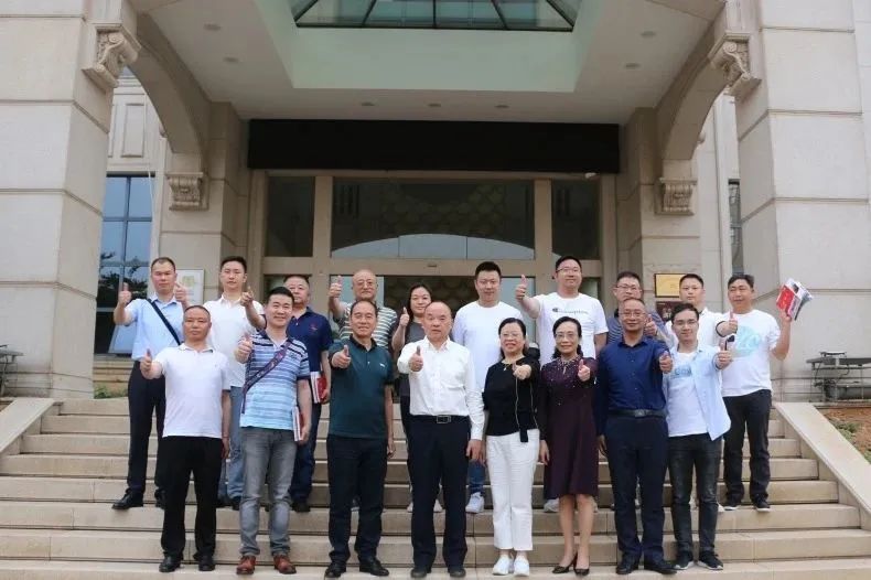 百老汇官方网站,家具行业协会,家具行业