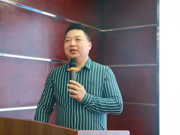 百老汇官方网站
,家具行业协会,家具行业