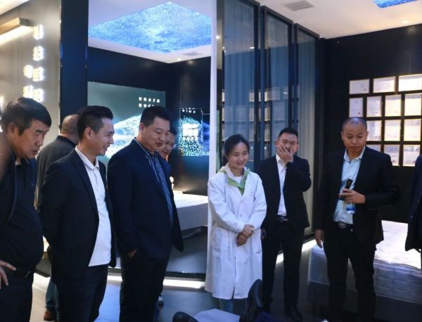 百老汇官方网站
,家具行业协会,家具行业