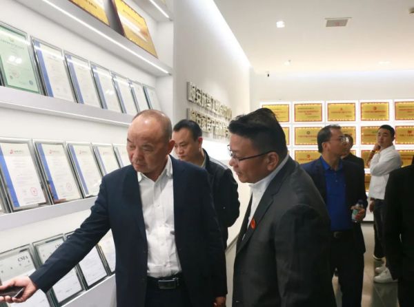 百老汇官方网站
,家具行业协会,家具行业