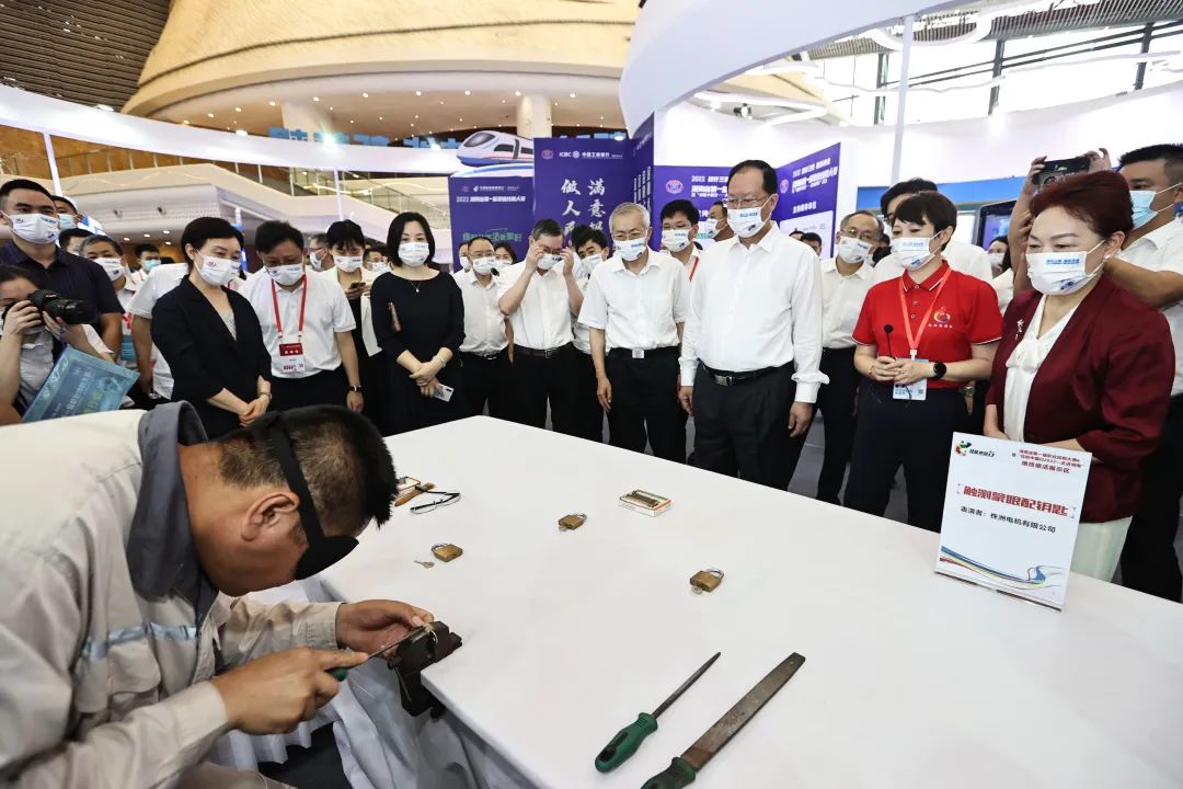 百老汇官方网站,家具行业协会,家具行业