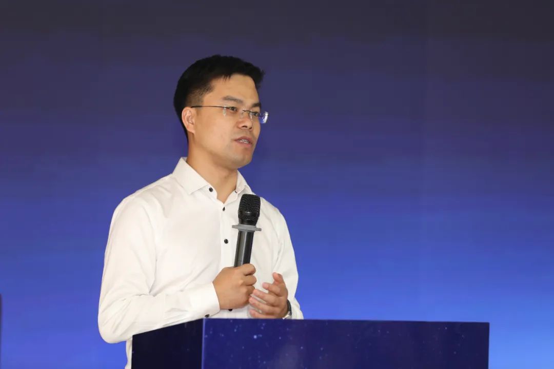 百老汇官方网站,家具行业协会,家具行业