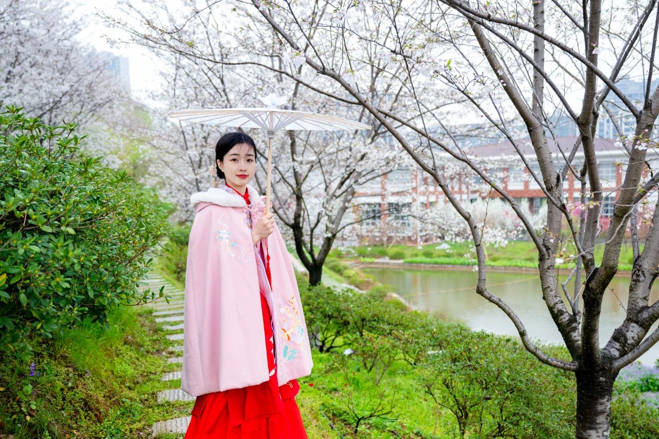 百老汇官方网站,家具行业协会,家具行业