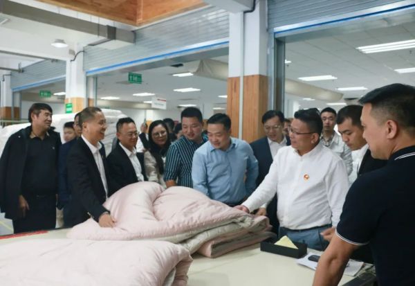 百老汇官方网站,家具行业协会,家具行业