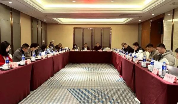 百老汇官方网站,家具行业协会,家具行业